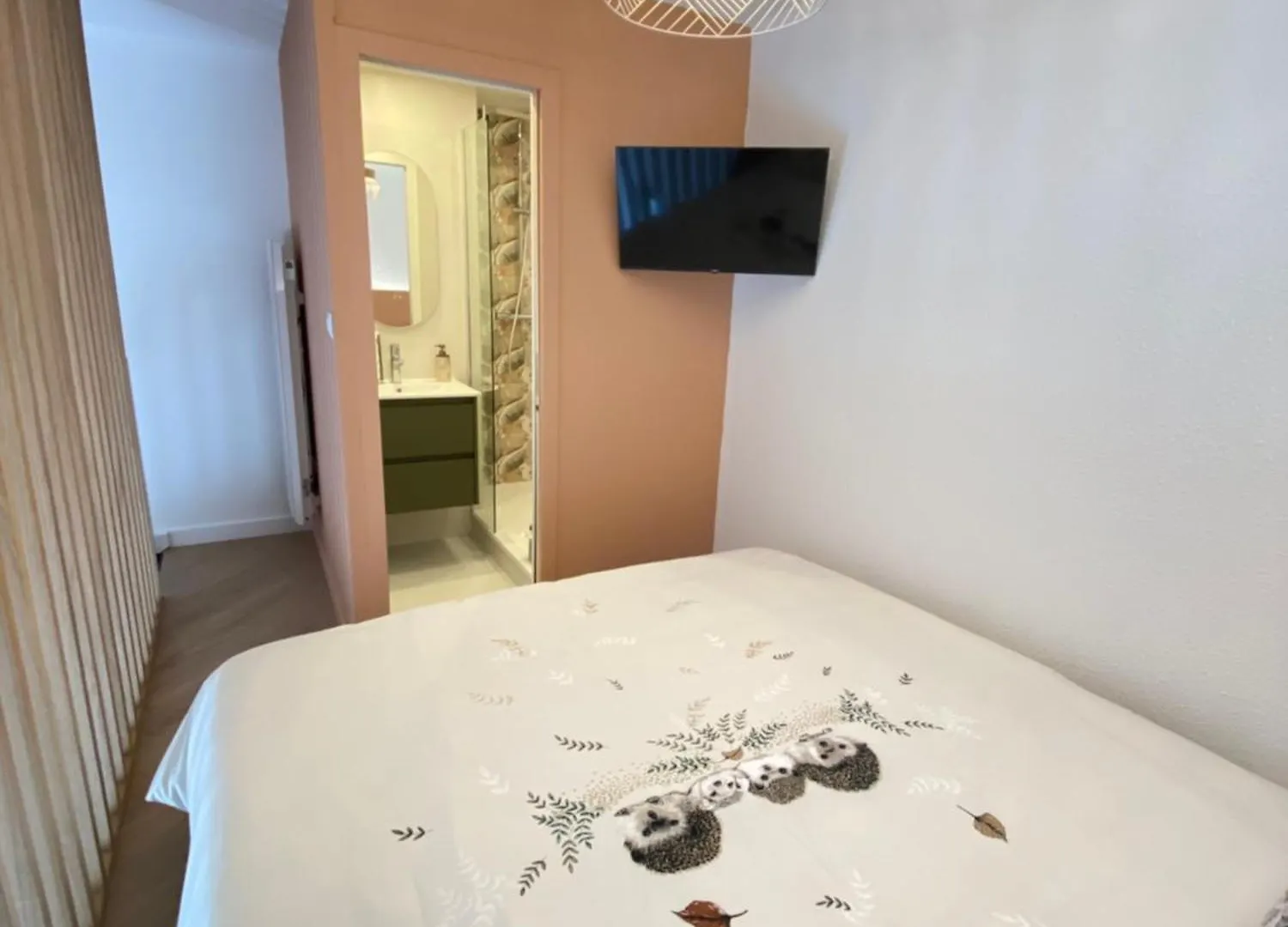 Appartement Pieds Dans L Eau Vue Mer كونكارنو