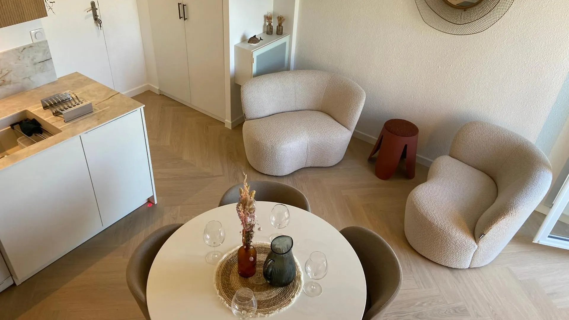 Appartement Pieds Dans L Eau Vue Mer كونكارنو 0*,  فرنسا