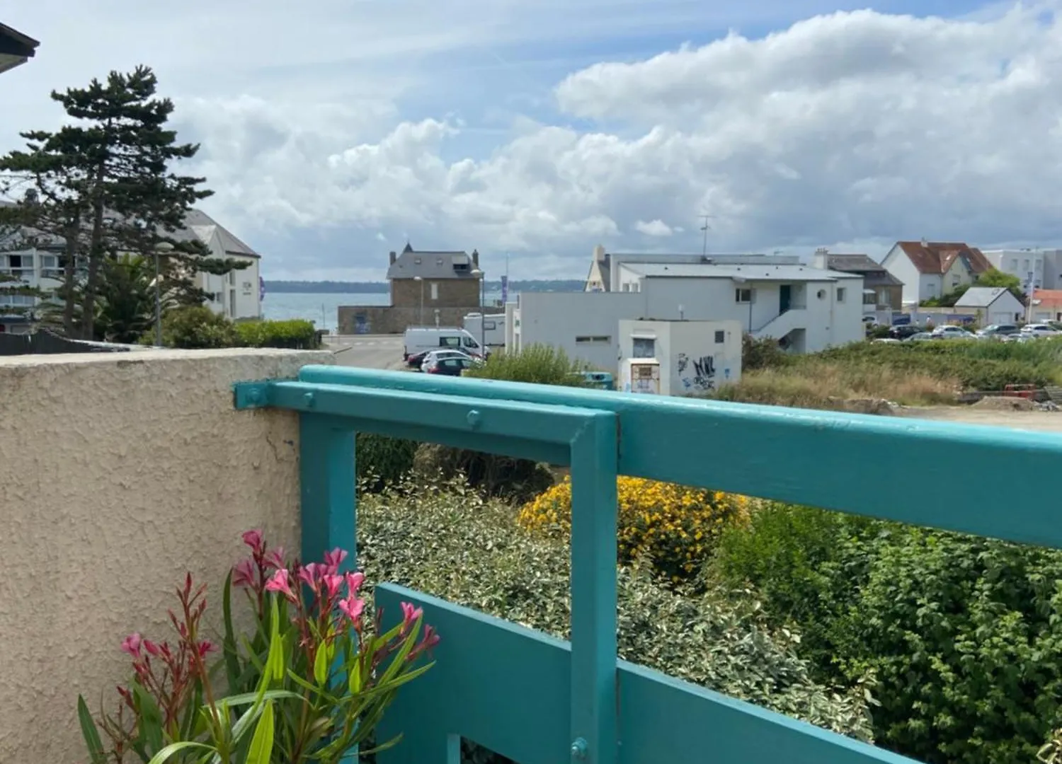 Appartement Pieds Dans L Eau Vue Mer كونكارنو شقة